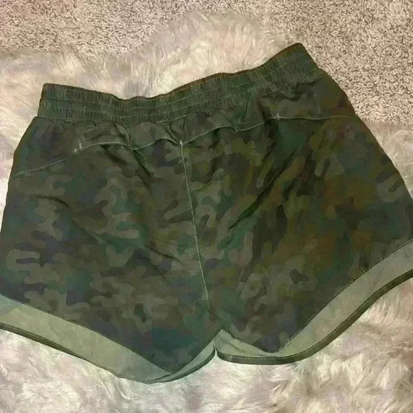 CRANE shorts size small hiking womens - Picture 3 of 3